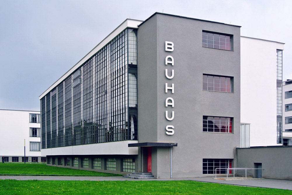 Clădirea Bauhaus din orașul Dessau, Germania